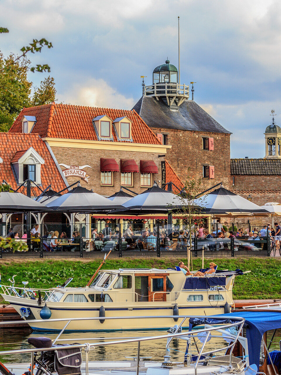 Zicht op de haven van Harderwijk